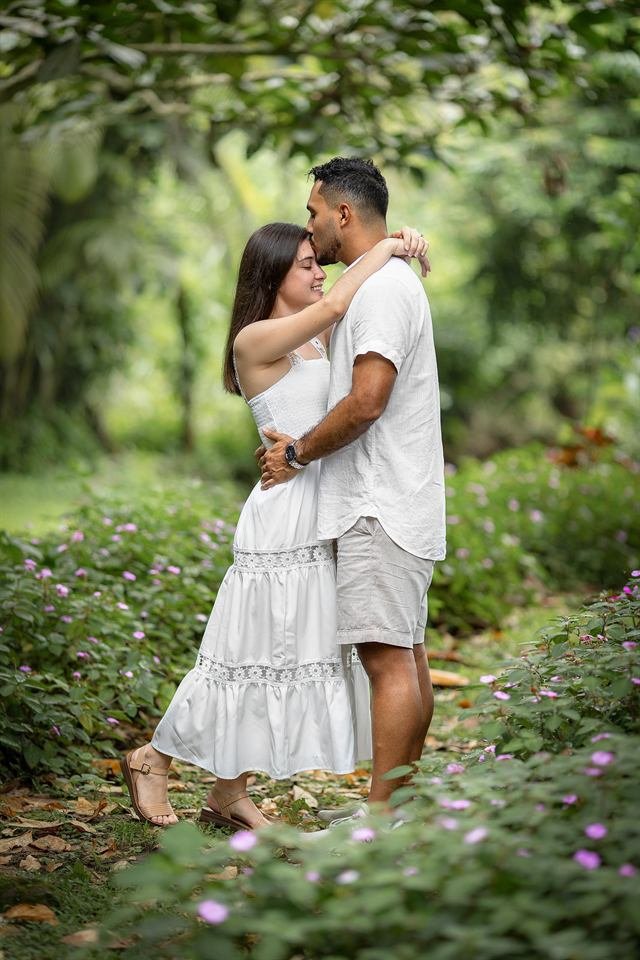 Invitación digital de boda hecha por Colibium